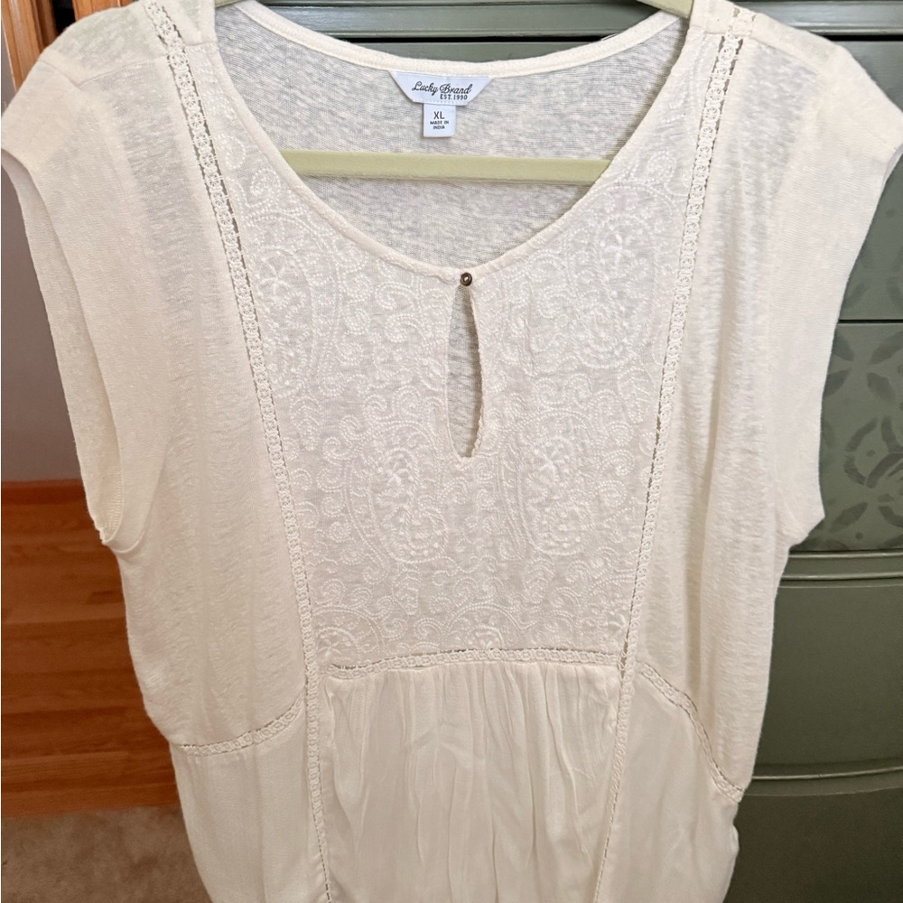 Lucky Brand Cream Embroidered tank Top with keyhole neckline